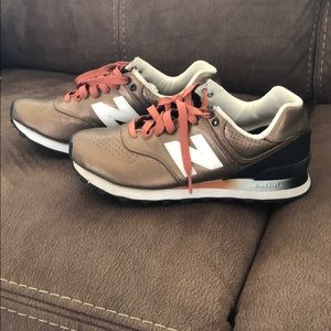 Women’s New Balance Sz. 8.5